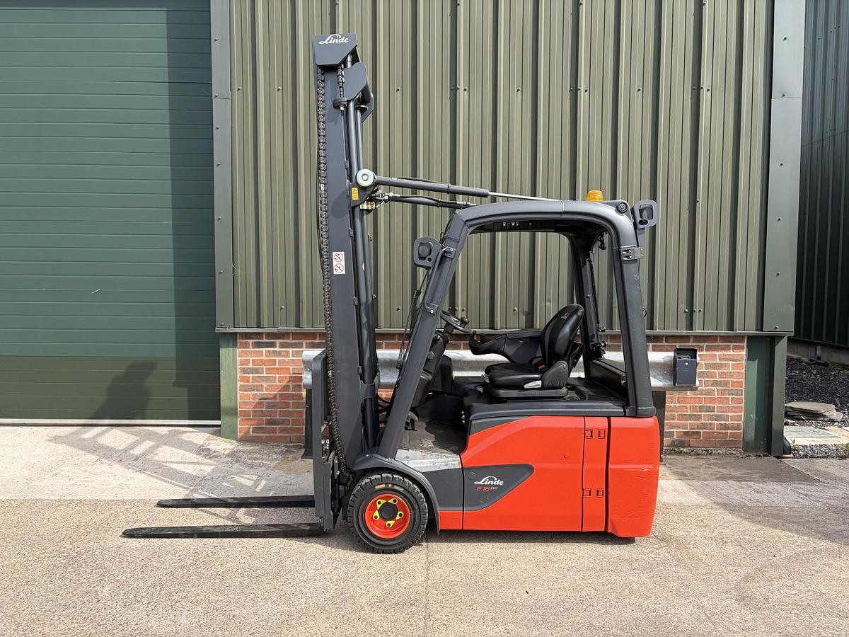 Used 2019 LINDE E18-02