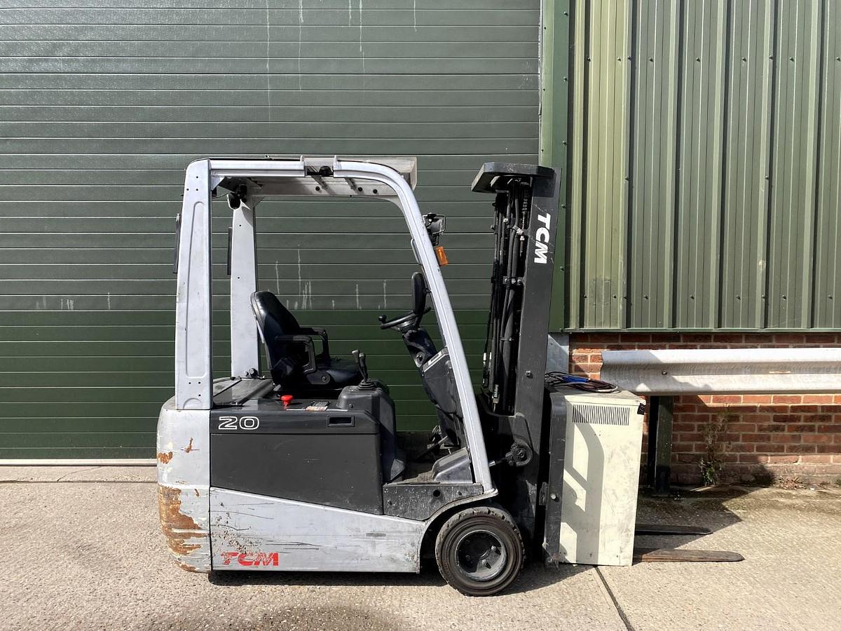 Used 2015 TCM / UNICARRIERS AG1N1L20H