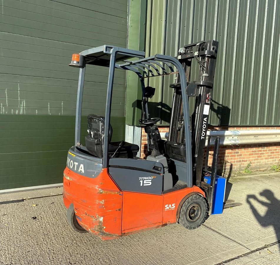 Used 2017 TOYOTA 7FBEST15