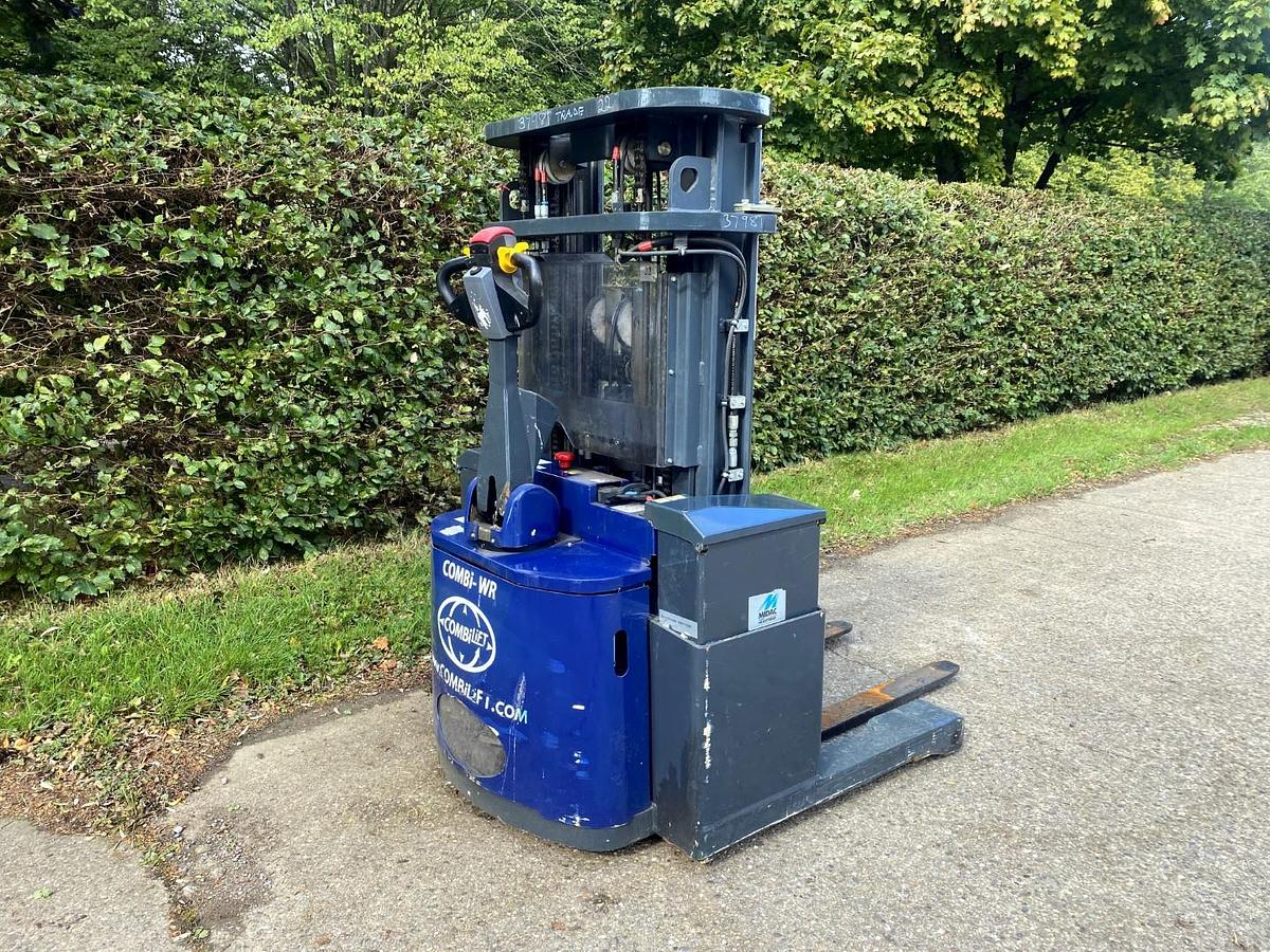 Used 2018 COMBILIFT WR1000