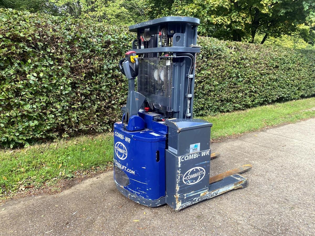 Used 2018 COMBILIFT WR1000