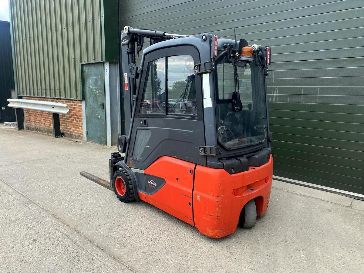 Used 2019 LINDE E18-02