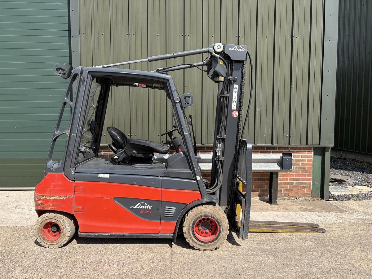 Used 2013 LINDE E35L-01