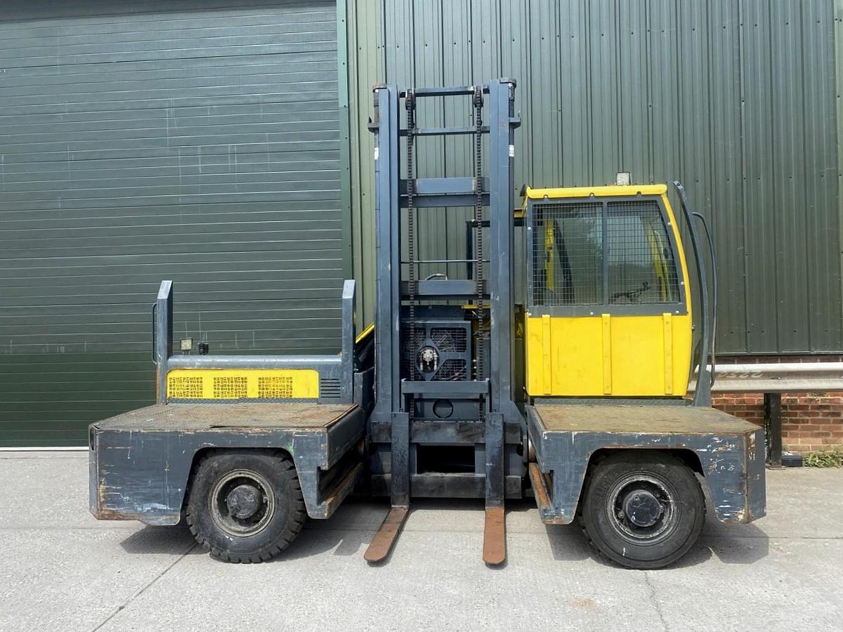 Used 2014 COMBILIFT C5000FSL