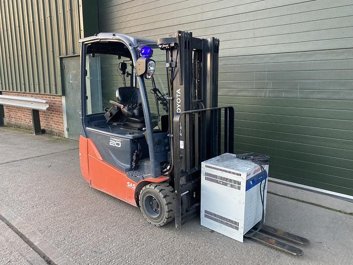 Used 2016 TOYOTA 8FBET20