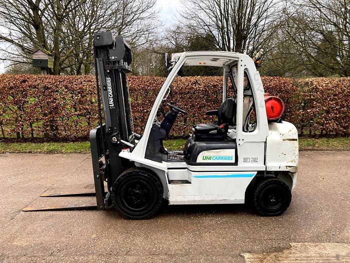 Used 2017 UNICARRIERS UG1D2 A32LQ