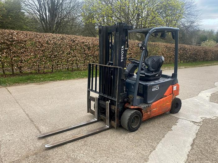 Used 2019 TOYOTA 8FBM20T