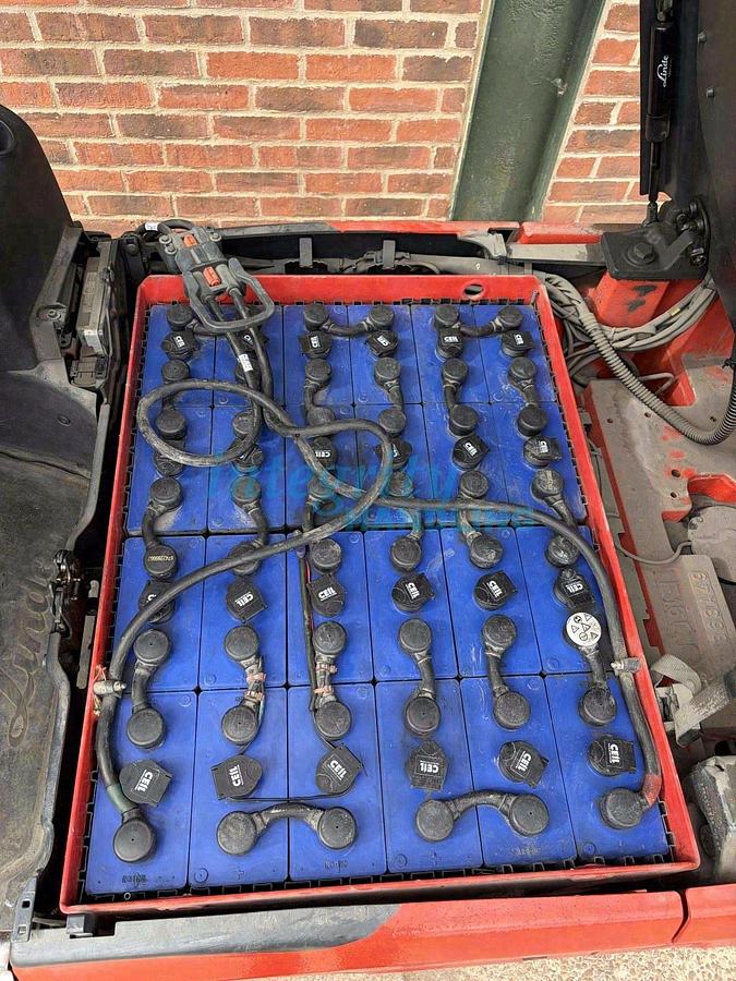 Used 2017 LINDE E18-02