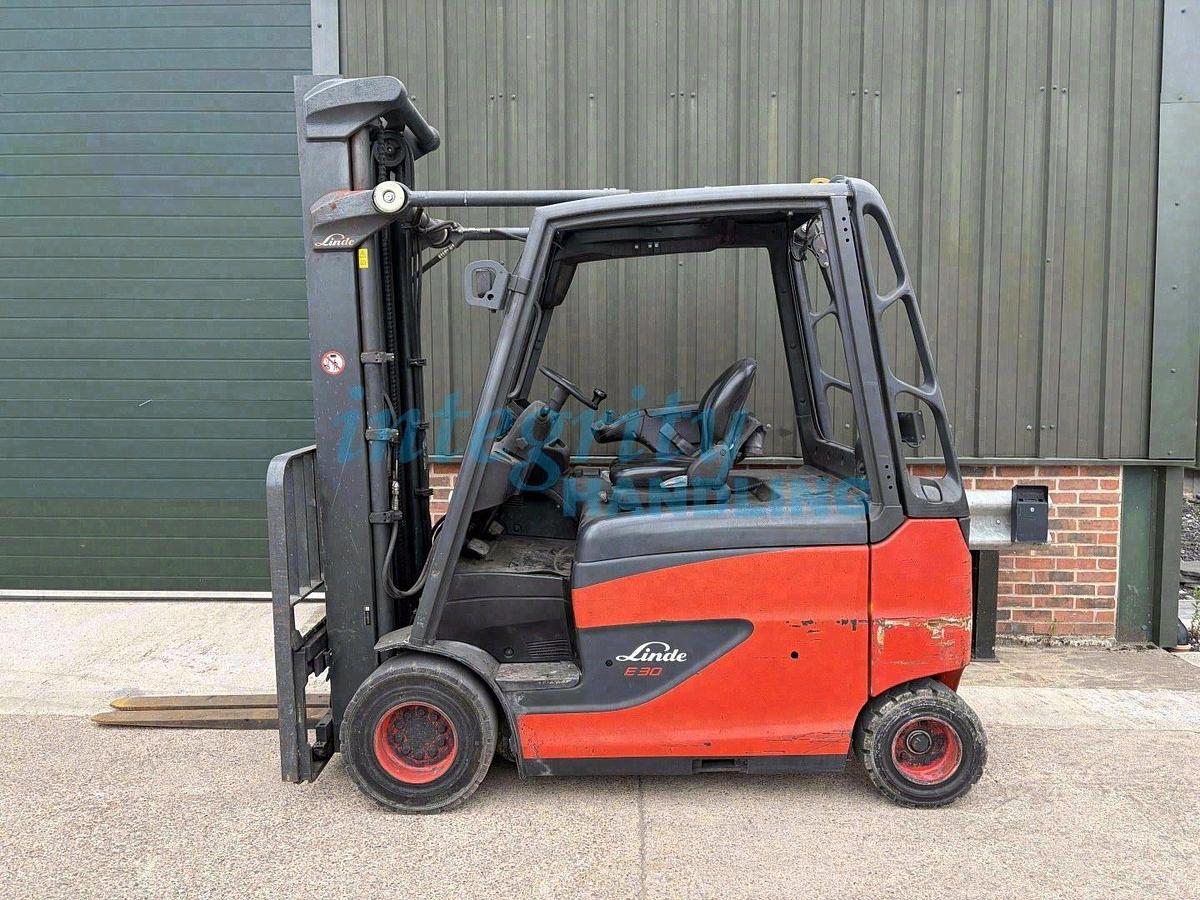 Used 2014 LINDE E30HL-01/600