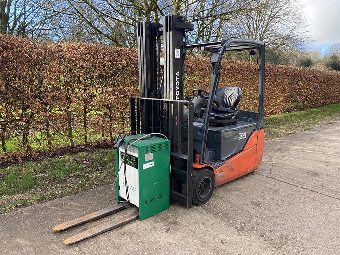 Used 2014 TOYOTA 8FBET20