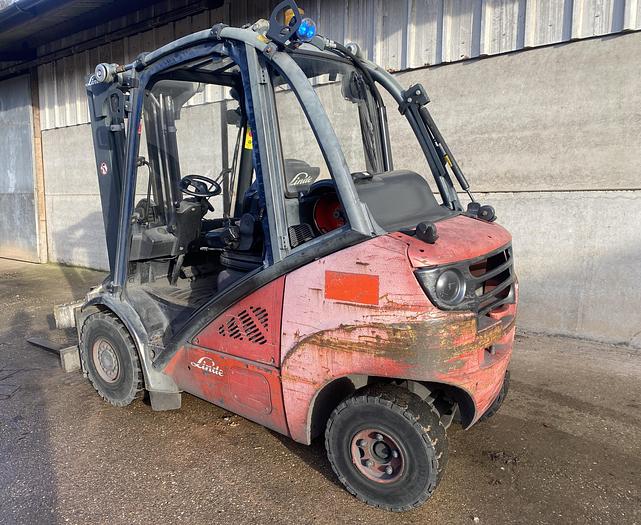 Used 2011 LINDE H30T
