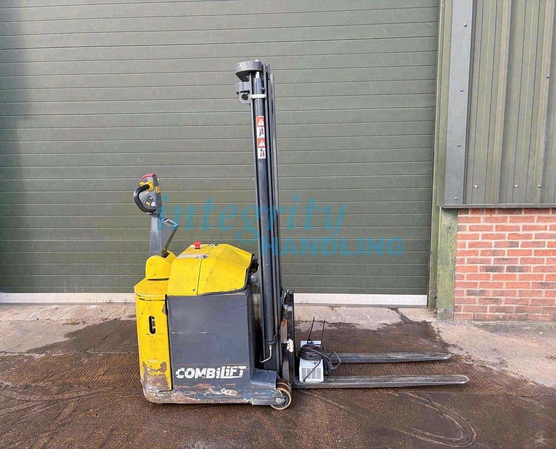 Used 2018 COMBILIFT CS1000