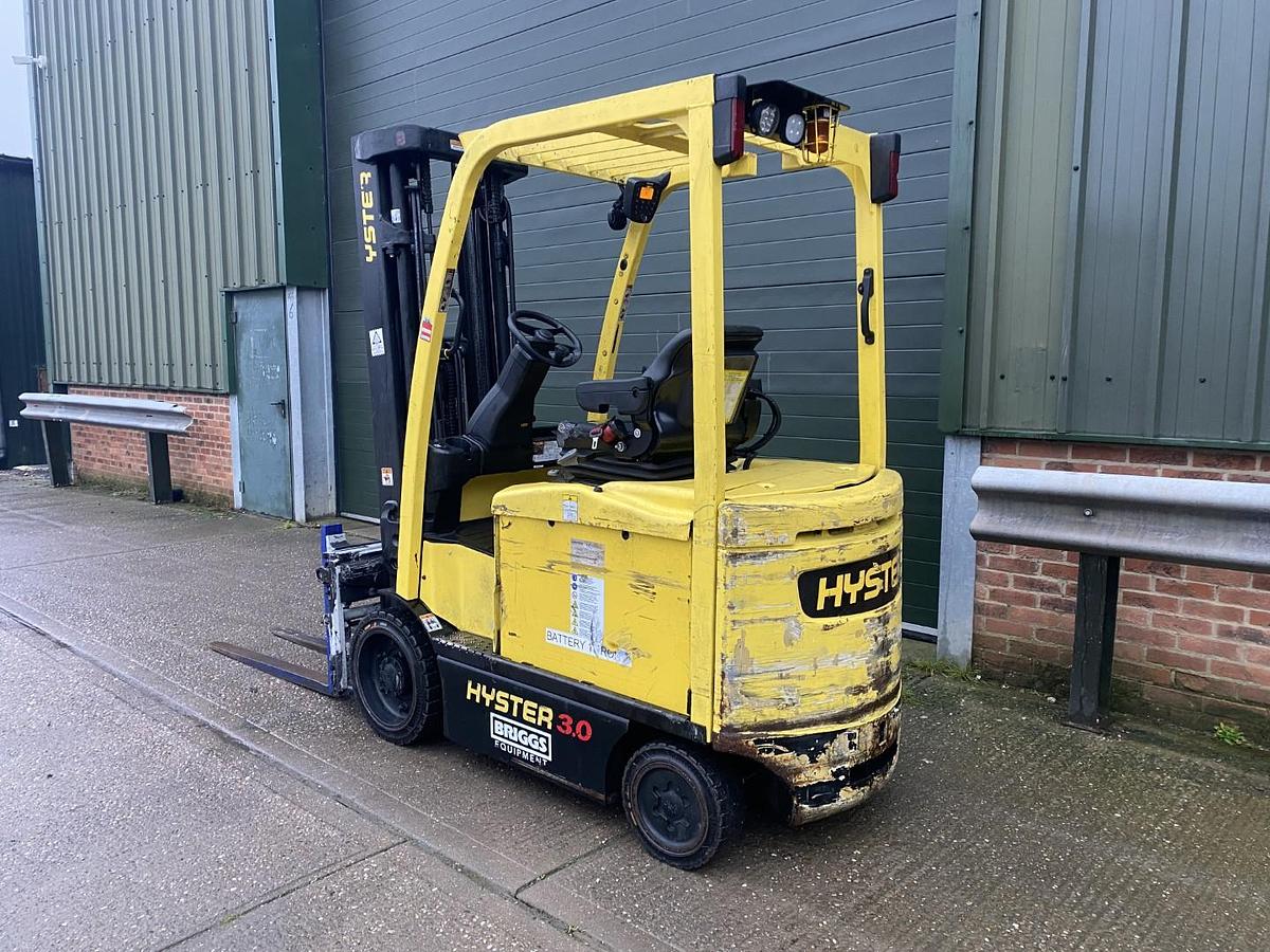 Used 2019 HYSTER E3.00XN