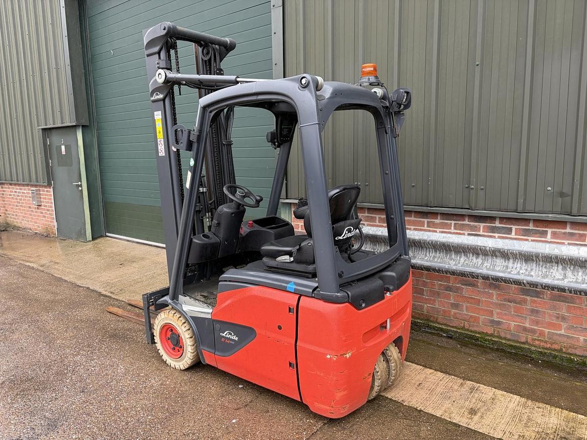 Used 2020 LINDE E14-02