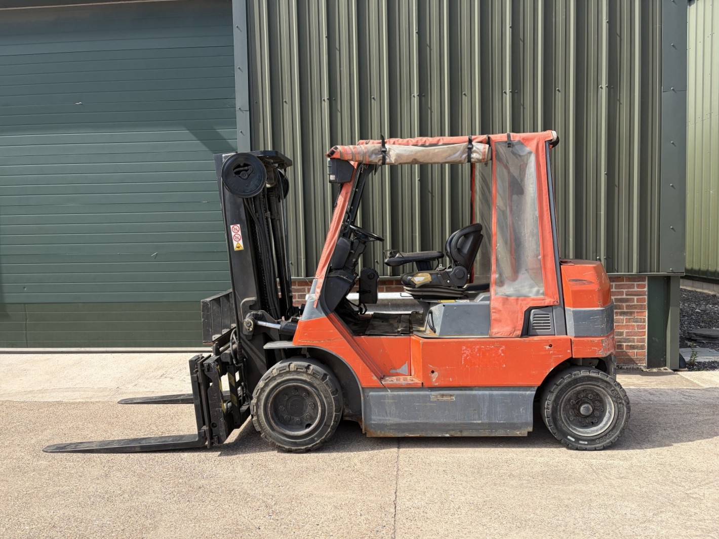 Used 2003 TOYOTA 7FDF45