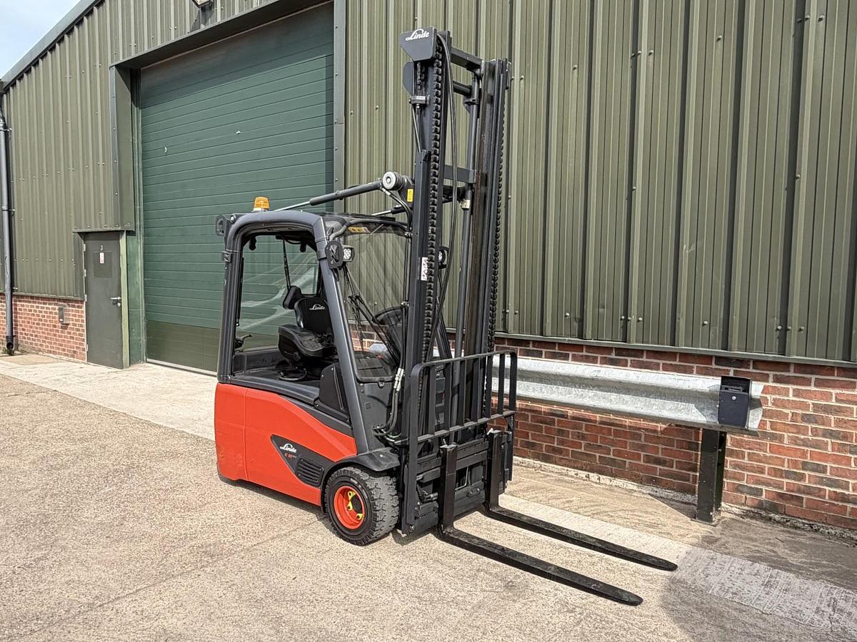 Used 2019 LINDE E18-02