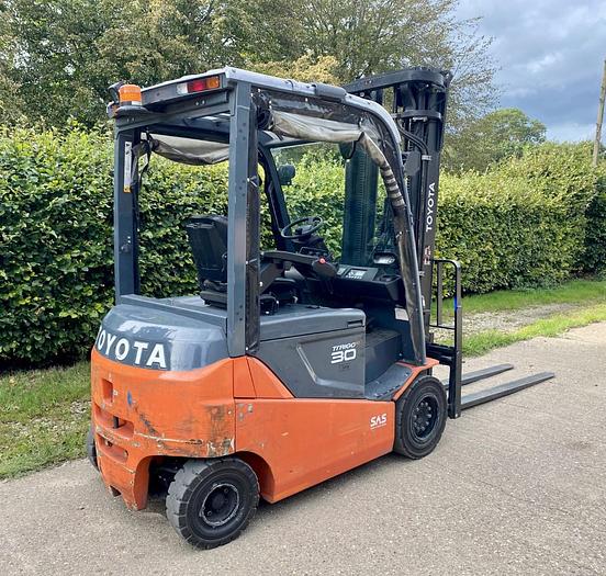 Used 2019 TOYOTA 8FBMKT30