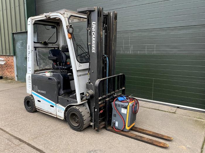 Used 2015 UNICARRIERS