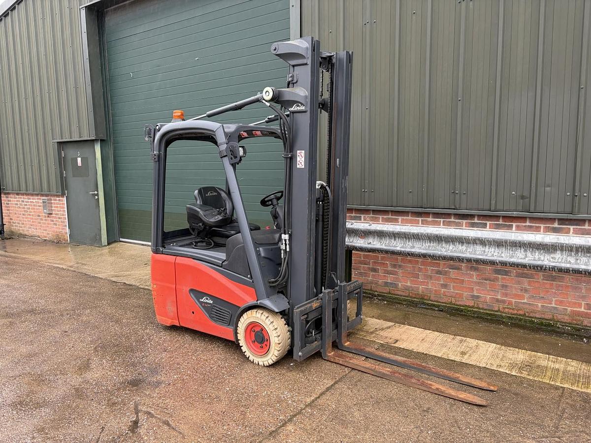 Used 2020 LINDE E14-02