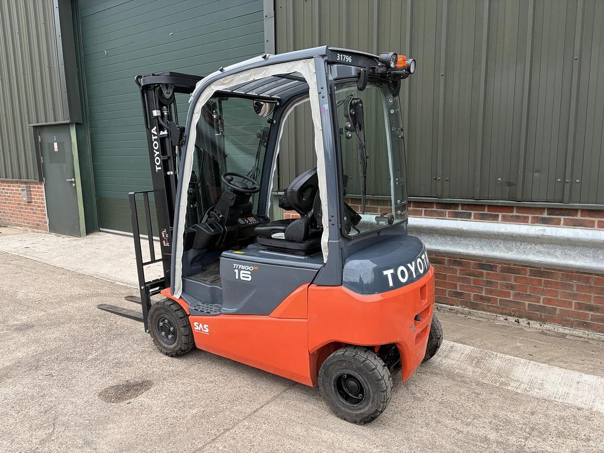 Used 2025 TOYOTA 8FBM16T