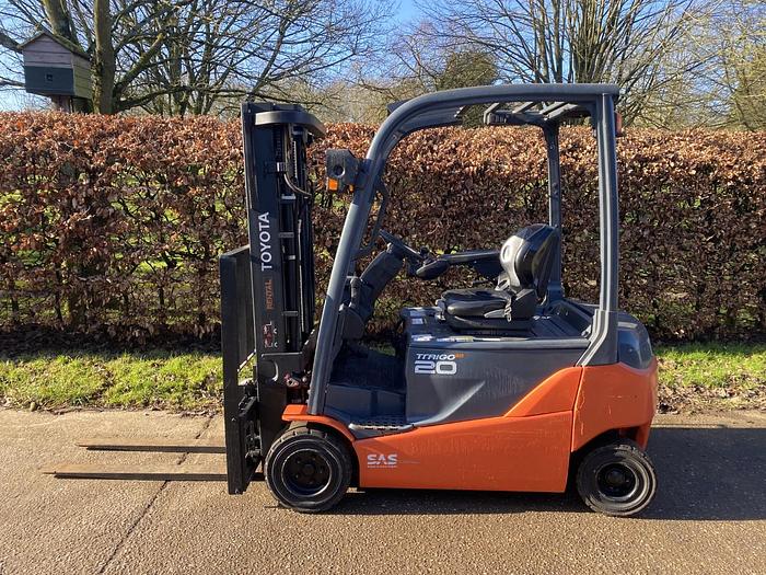 Used 2014 TOYOTA 8FBM20T