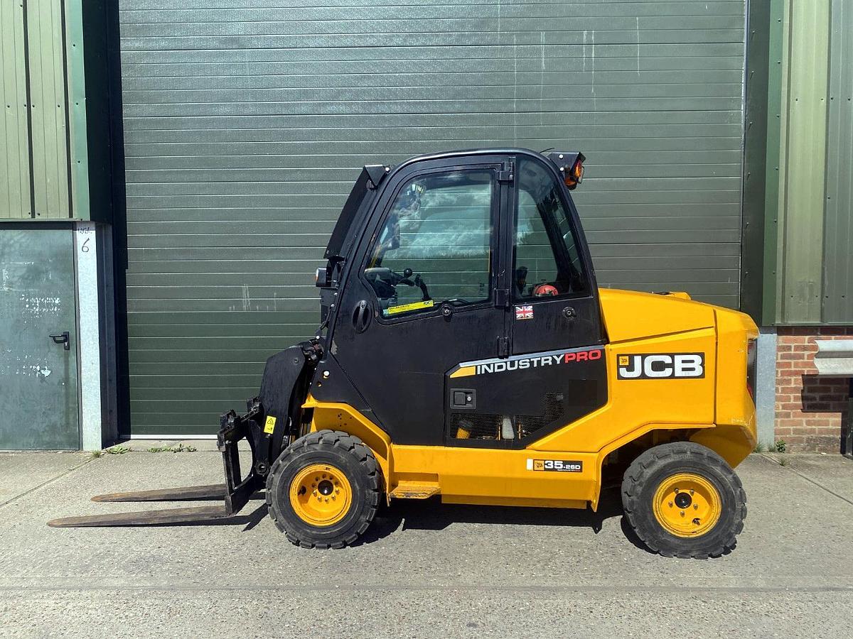 Used 2022 JCB 35-26D-4WD