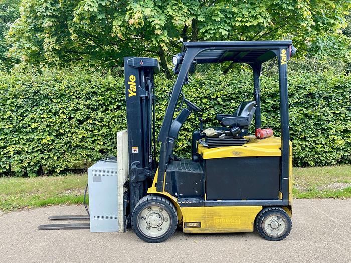 Used 2017 YALE ERC25VG