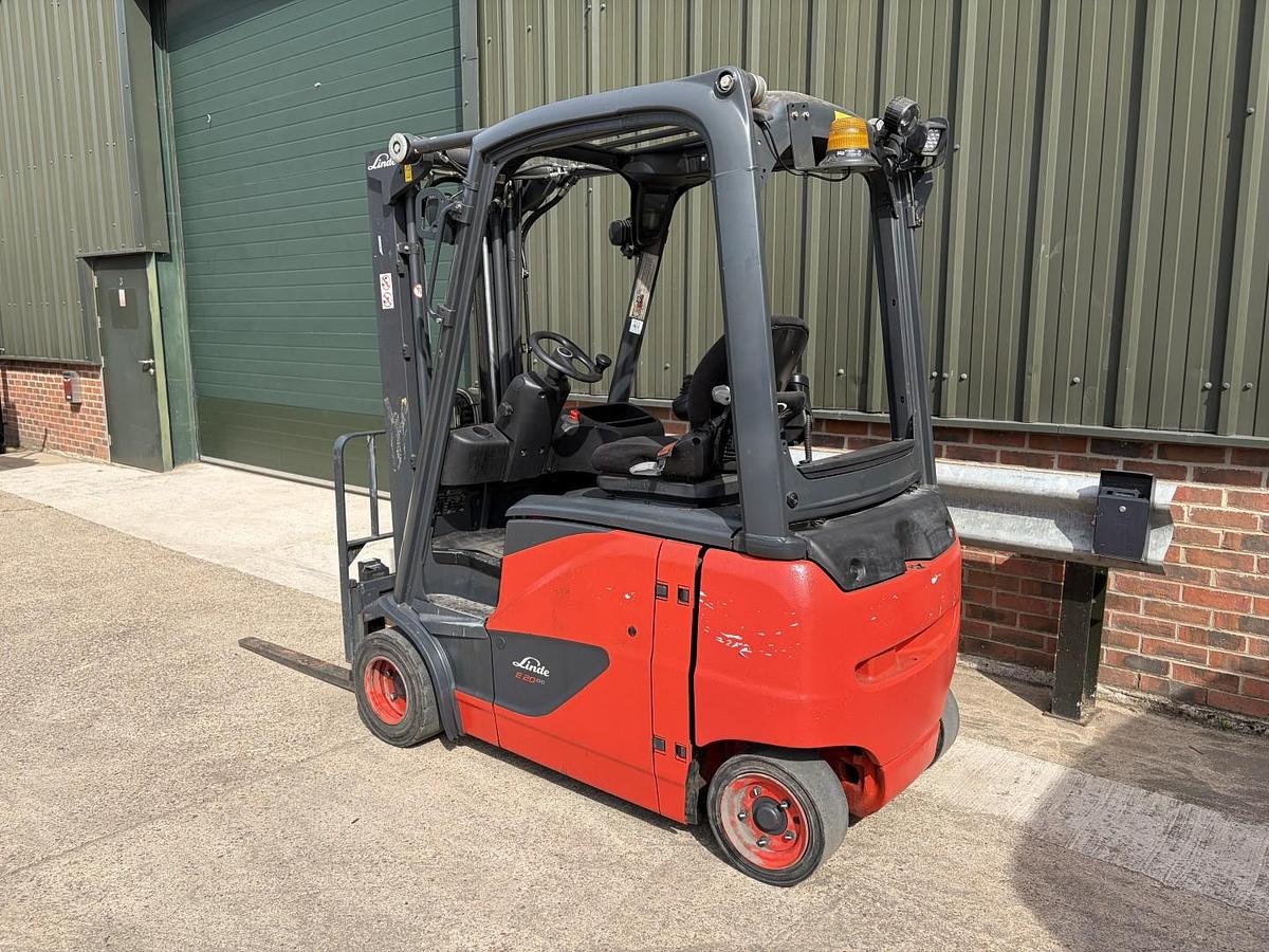 Used 2017 LINDE E20PH-02