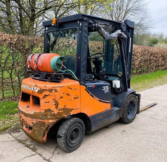 Used 2017 DOOSAN G35C-5