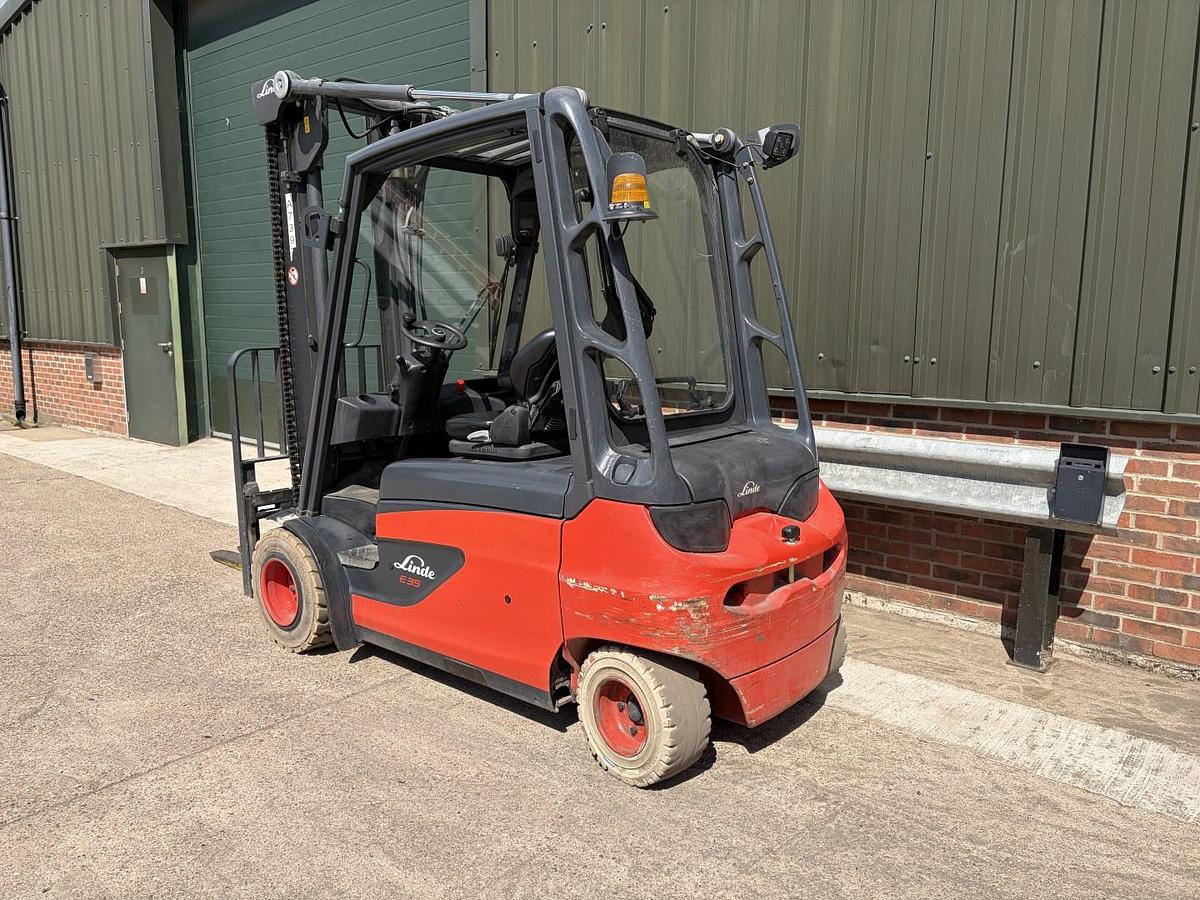 Used 2013 LINDE E35L-01
