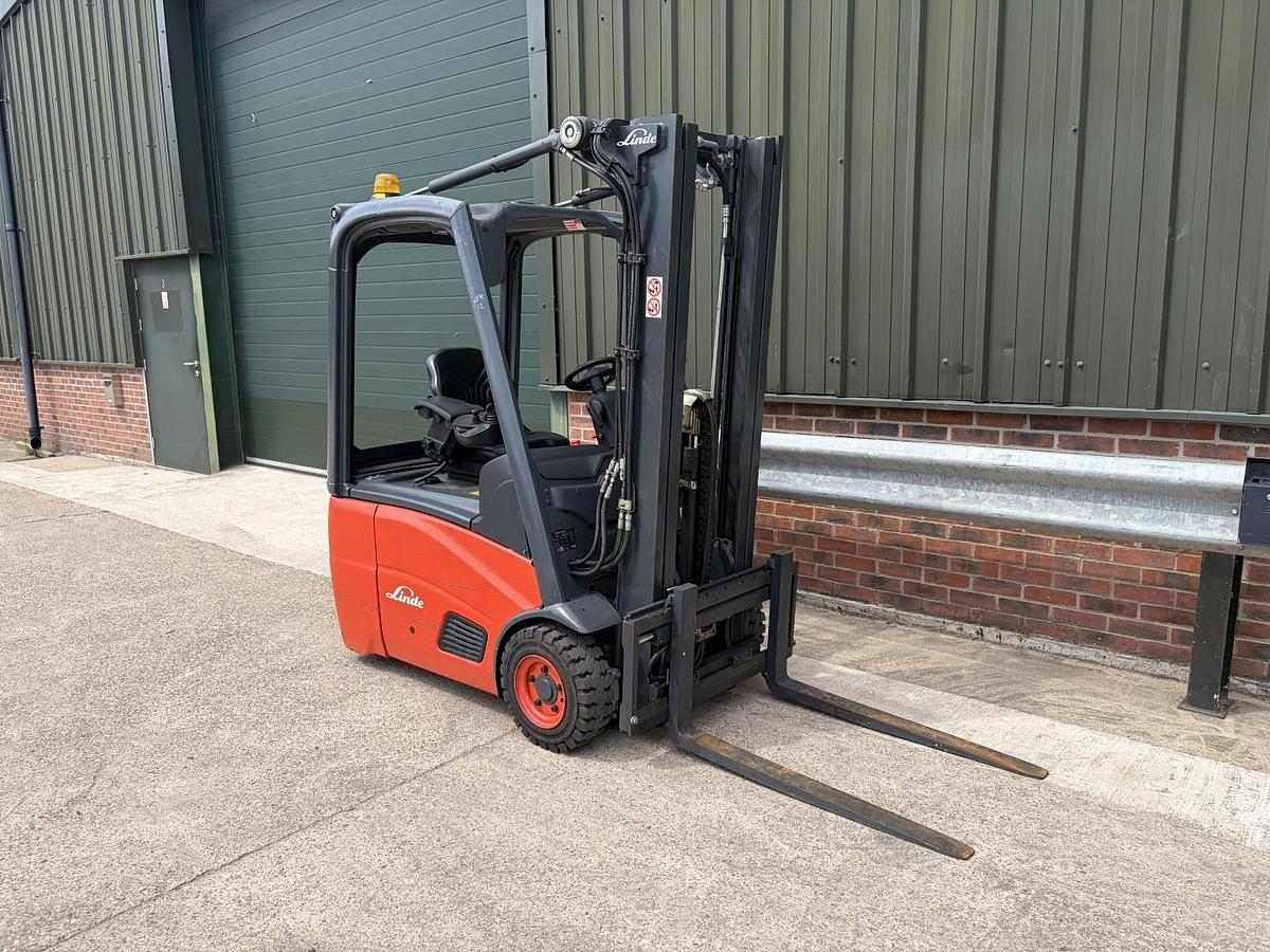 Used 2013 LINDE E14-01
