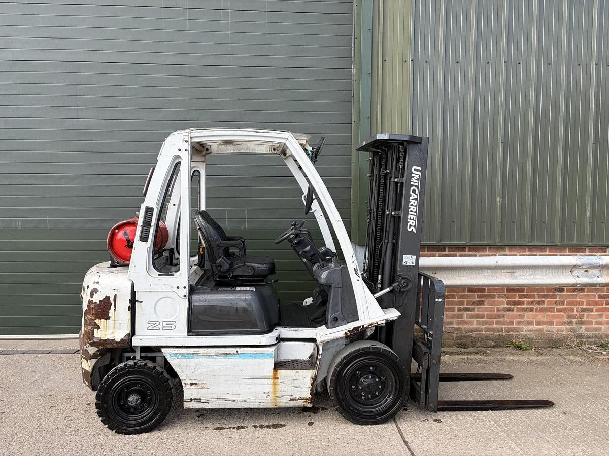 Used 2015 TCM/UNICARRIERS U1D2A25LQ