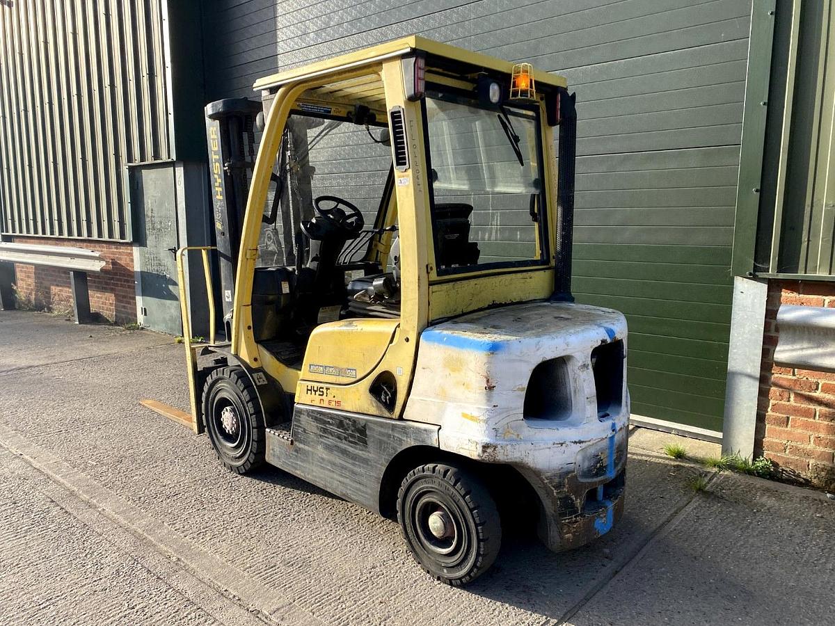 Used 2011 HYSTER H2.5FT