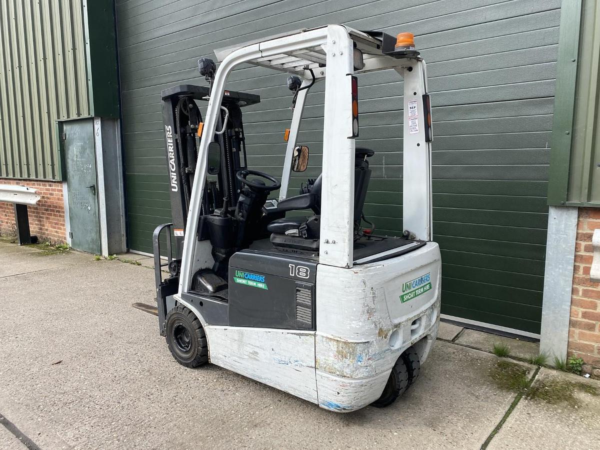 Used 2017 TCM / UNICARRIERS A1N1L18Q