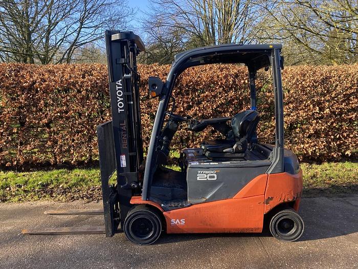 Used 2014 TOYOTA 8FBM20T