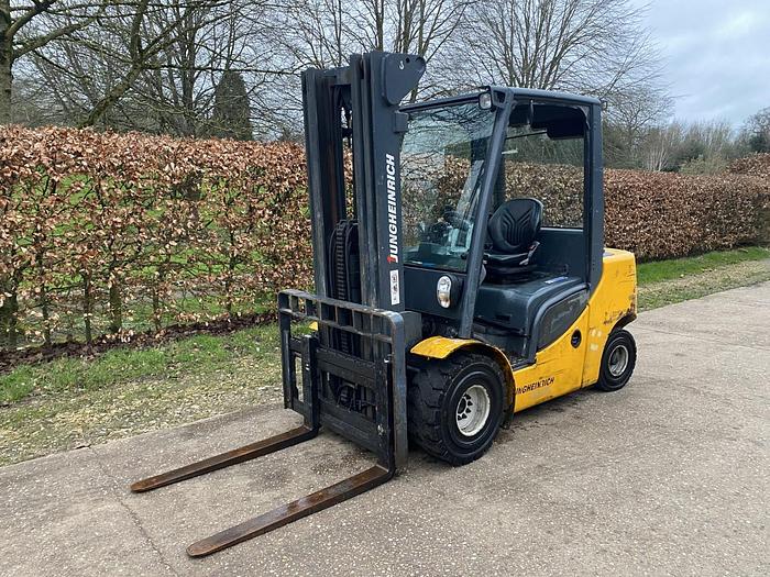 Used 2011 JUNGHEINRICH DFG 435s