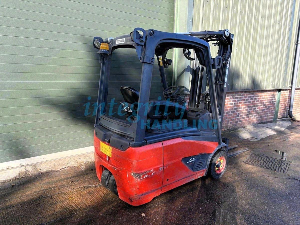 Used 2017 LINDE E16-02
