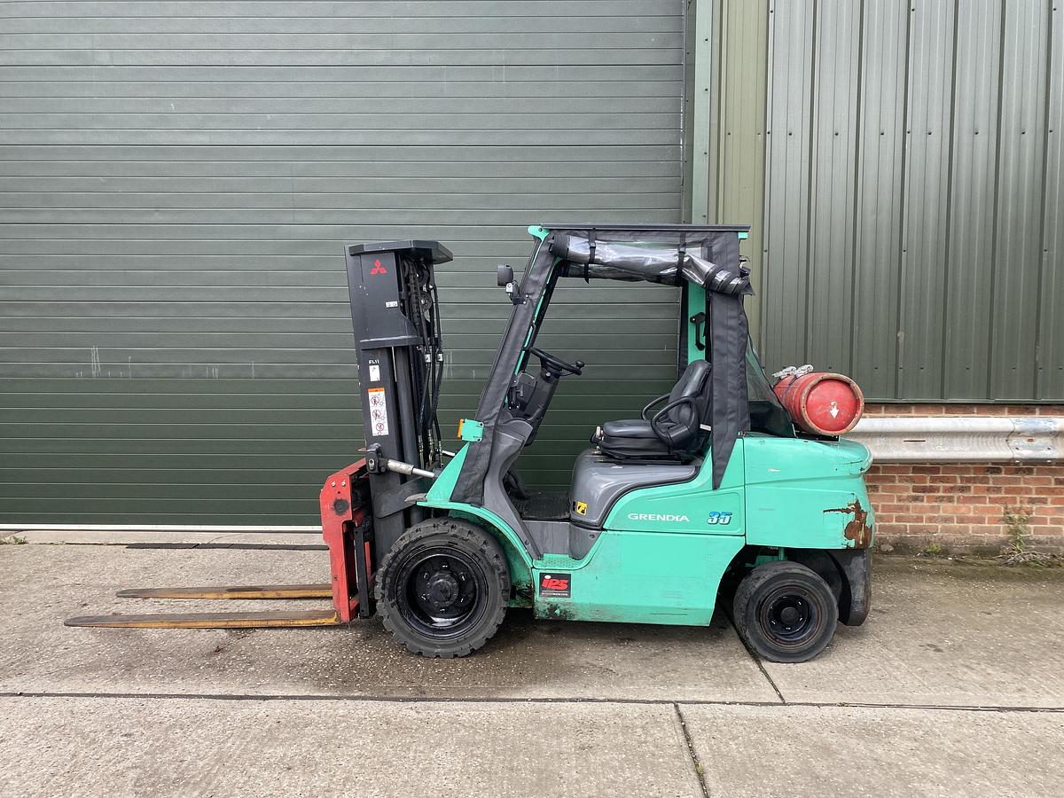 Used 2019 MITSUBISHI FG35NT