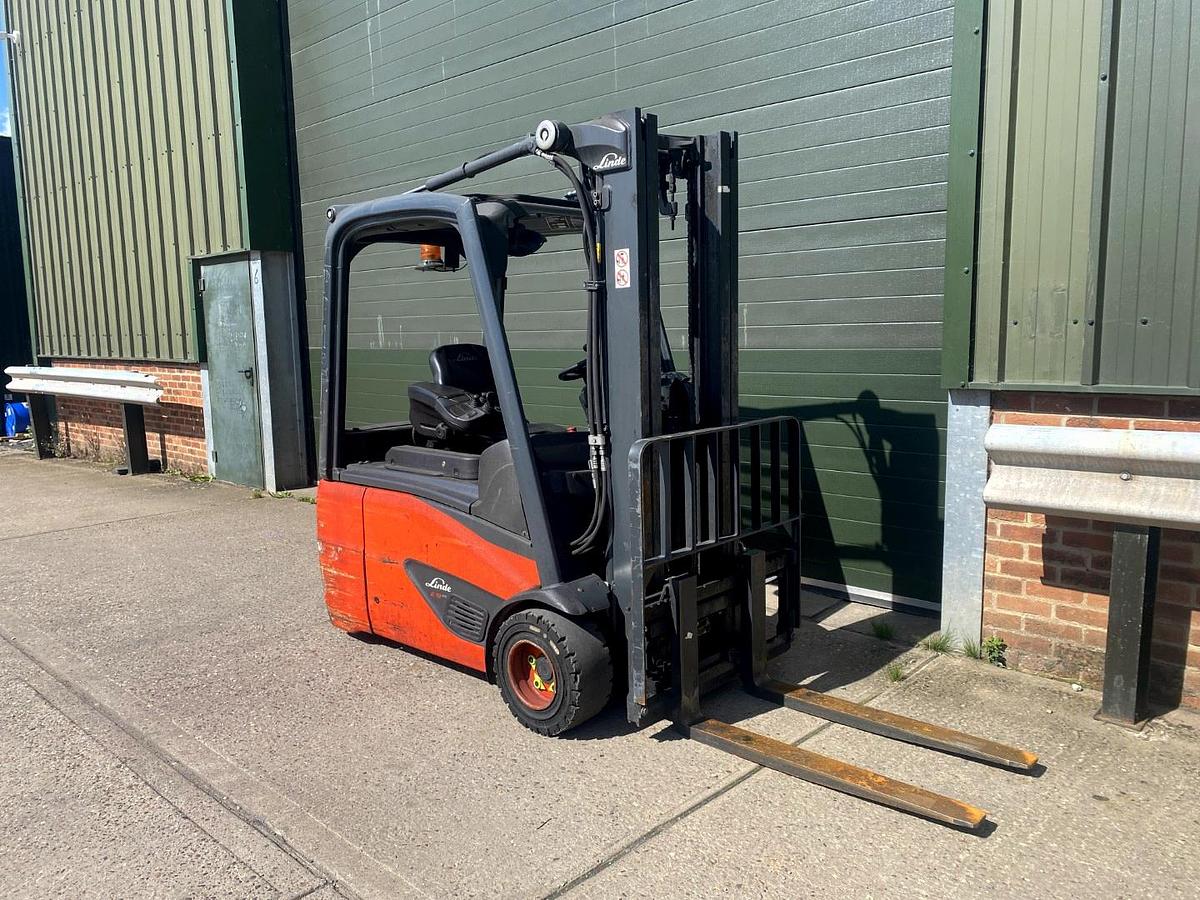 Used 2018 LINDE E18-02