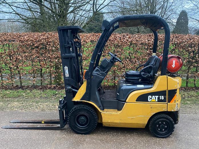 Used 2005 CATERPILLAR GP15N