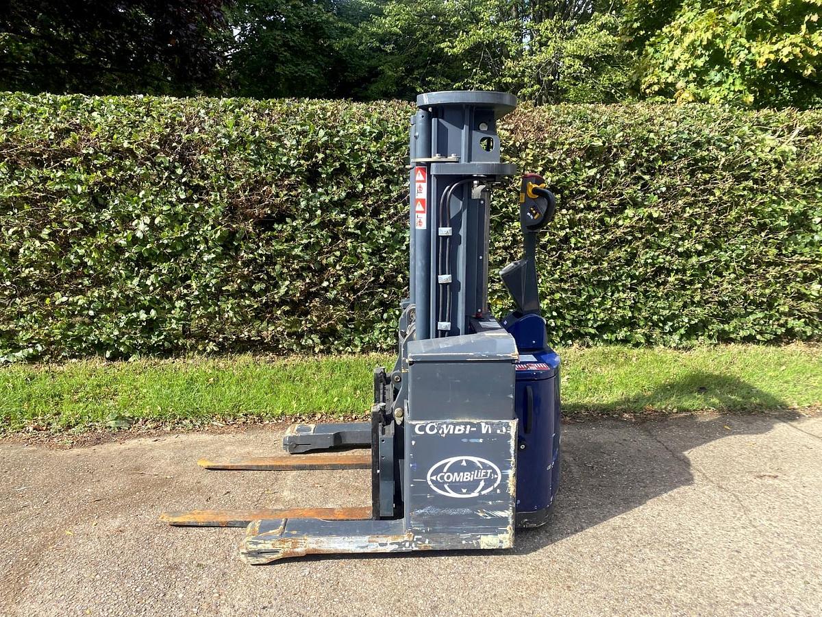 Used 2018 COMBILIFT WR1000