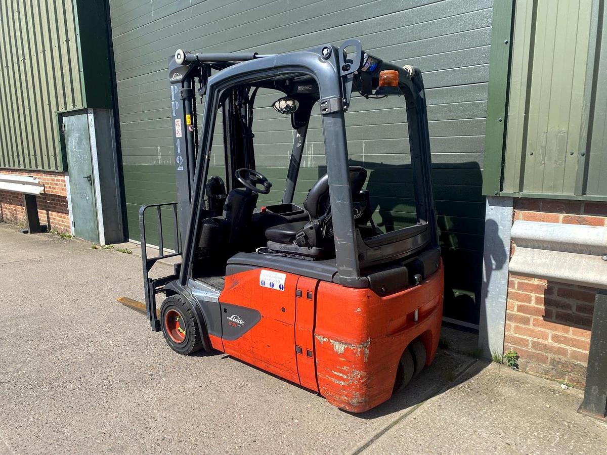 Used 2018 LINDE E18-02