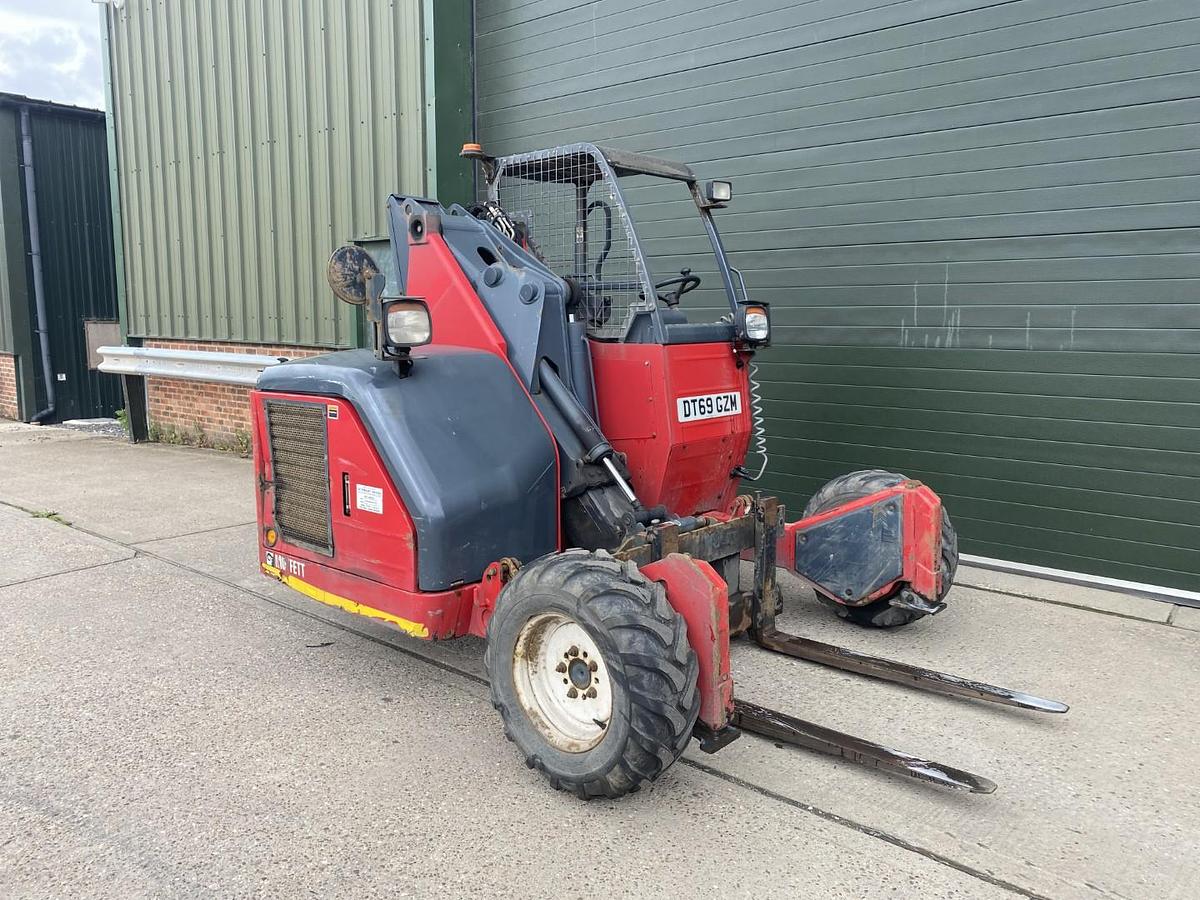 Used 2019 MOFFETT MOUNTY M10. 20.3