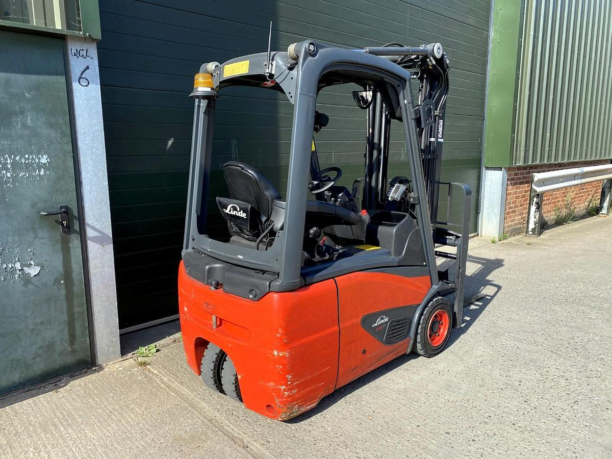 Used 2015 LINDE E16C-02