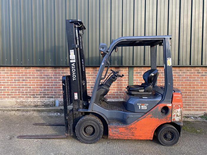 Used 2019 TOYOTA 8FDF15