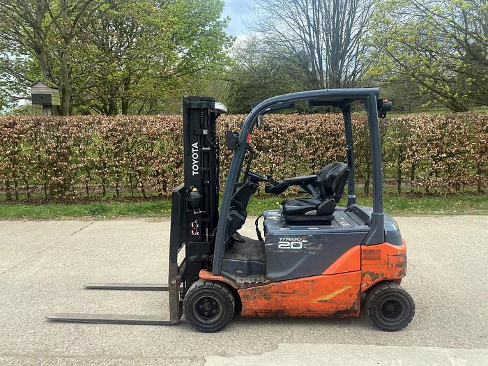 Used 2019 TOYOTA 8FBM20T