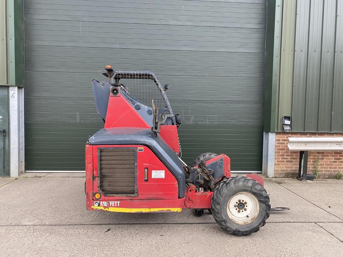 Used 2019 MOFFETT MOUNTY M10. 20.3