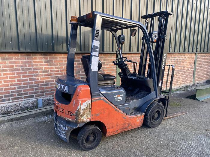 Used 2019 TOYOTA 8FDF15