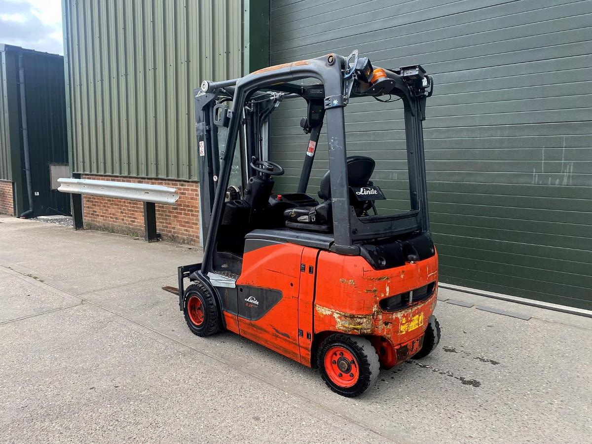 Used 2016 LINDE E 20PH-02