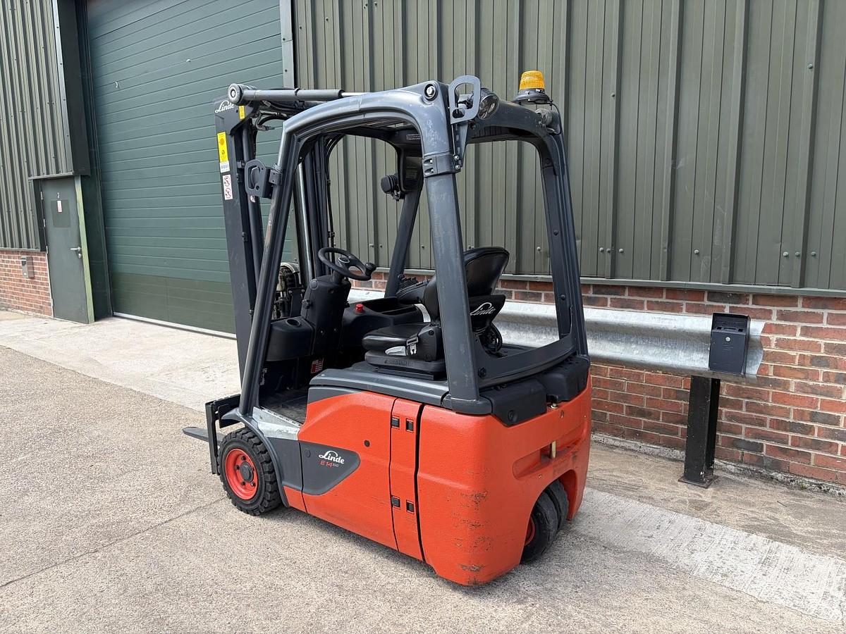 Used 2016 LINDE E14-02